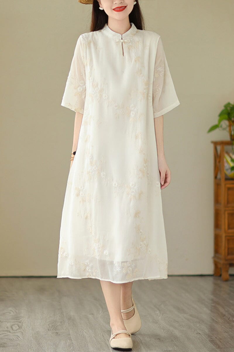 Beautifully Crafted Dress in a Classic Style