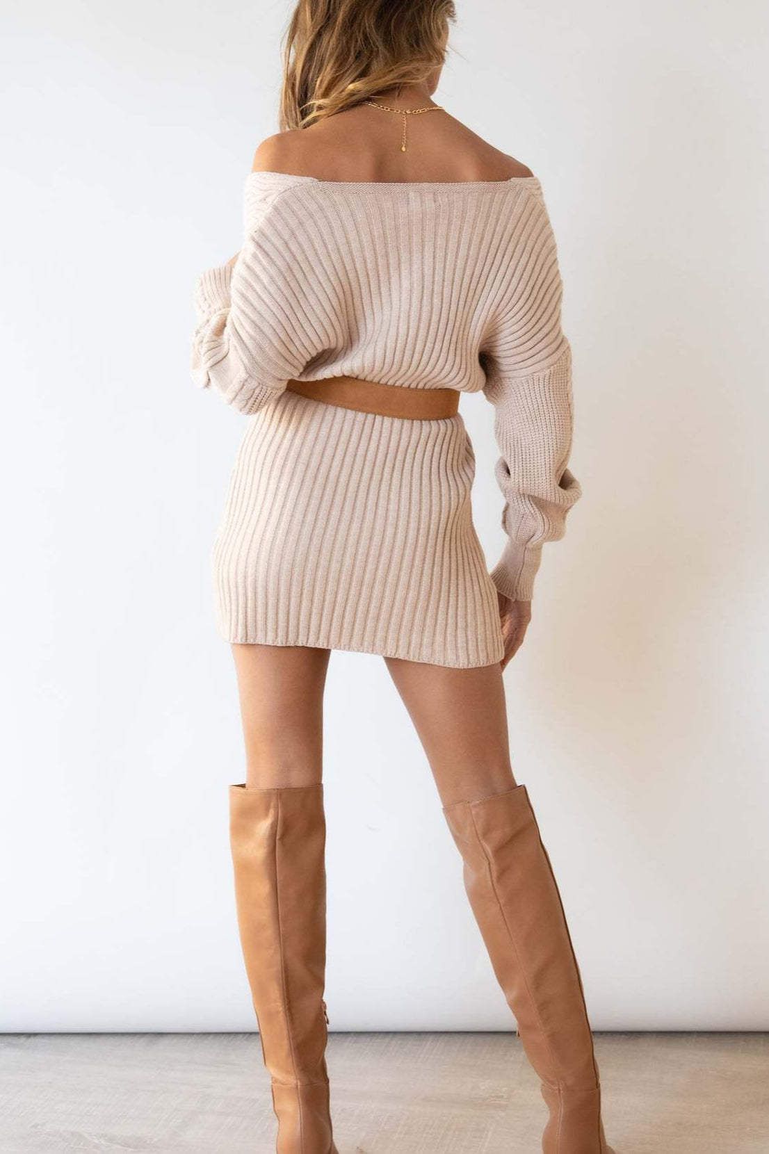 Knit Cable V Neck Bodycon Midi Dress