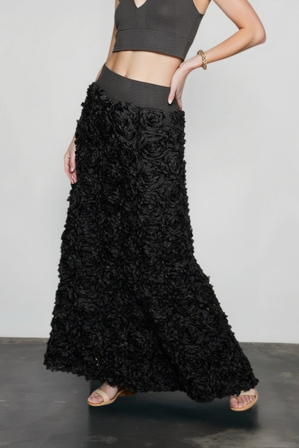 High Waist Rosette Floral Applique Textured Maxi Skirt 6