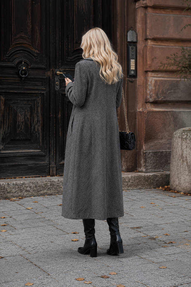 Slim Fit Double Breasted Lapel Overcoat