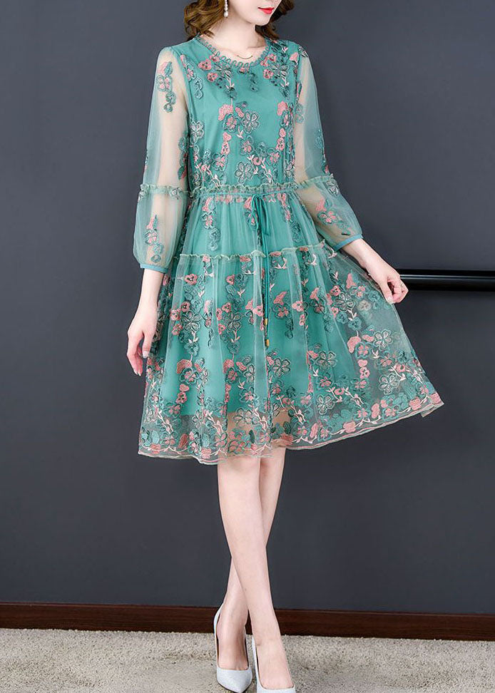 Beautifully Crafted Dress in a Classic Style