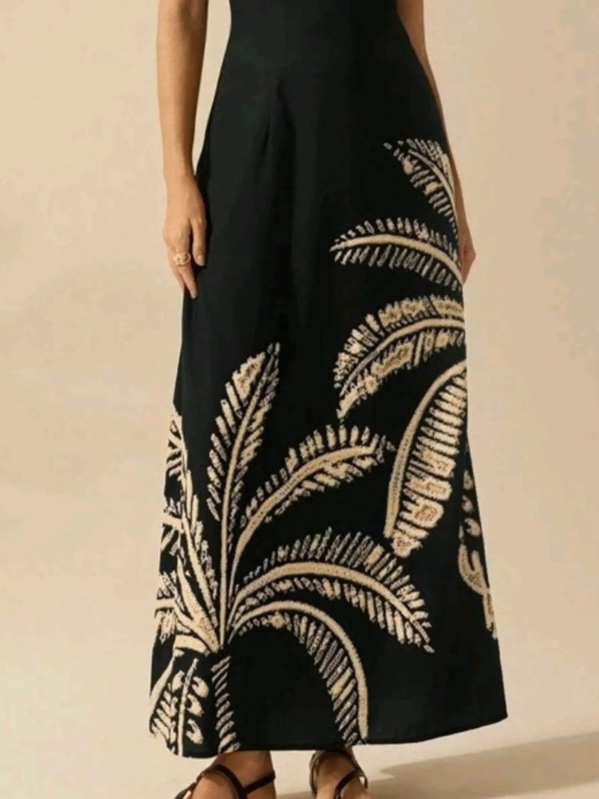 Palm Leaf Print Halter Neck Sleeveless A-Line Maxi Dress 4