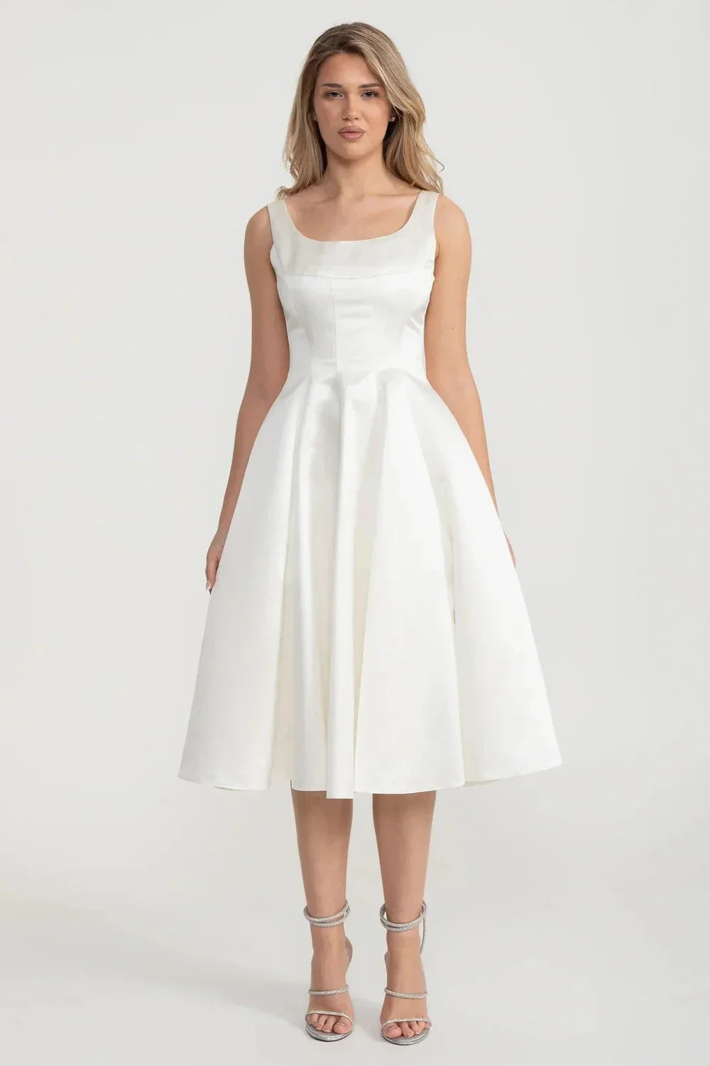 Sleeveless Scoop Neck Box Pleat Fit and Flare Tea Length Midi Dress - View 4
