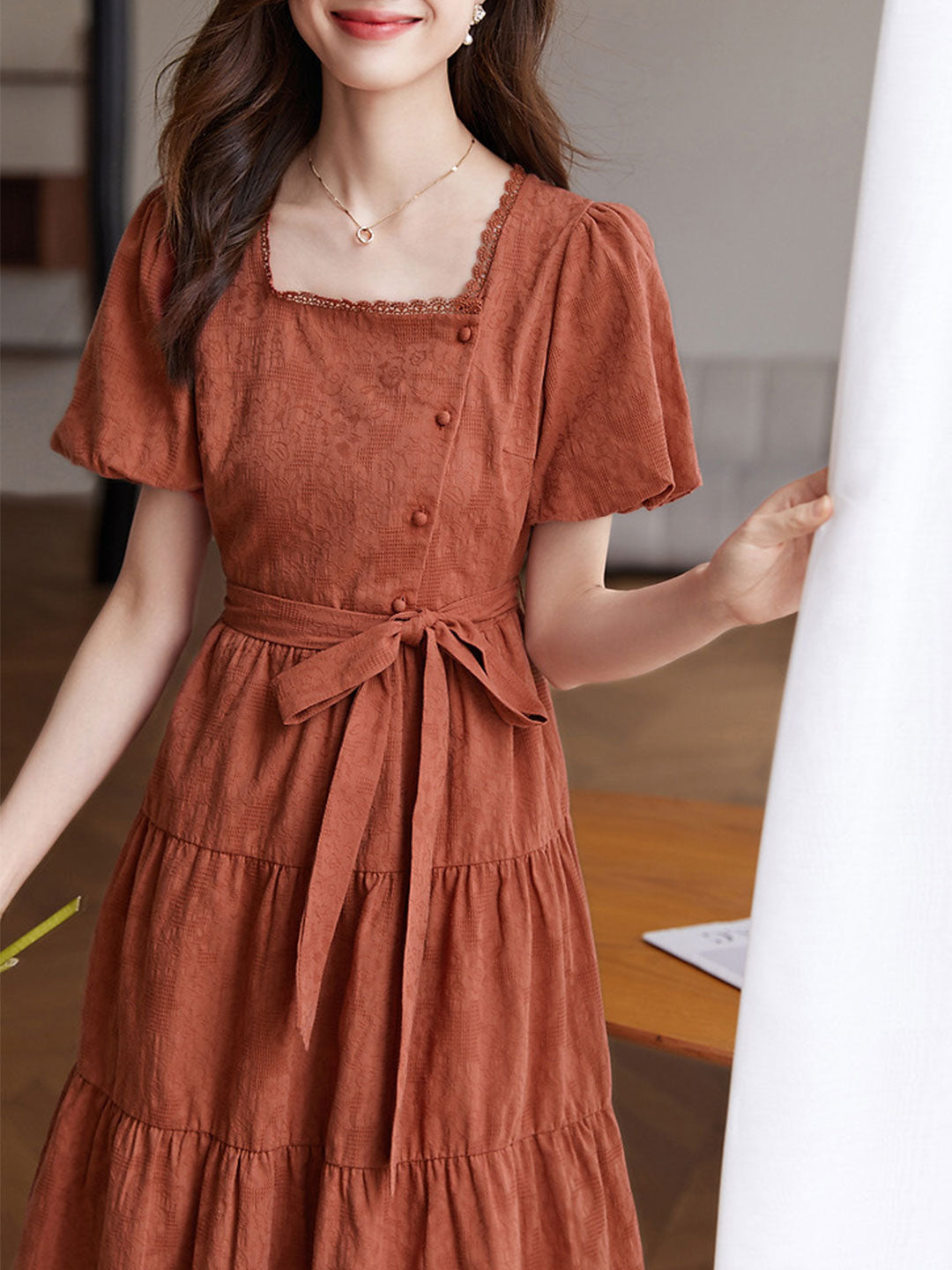 Sophisticated Dress with a Clean Classic Look