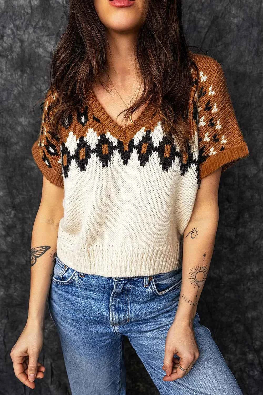 Geometric Pattern V-Neck Short Sleeve Cropped Knit Sweater