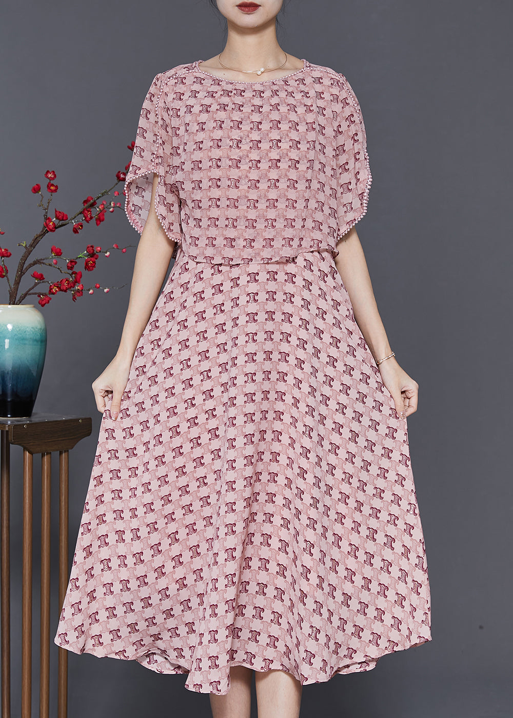 Classic Vintage & Enduringly Stylish Dress