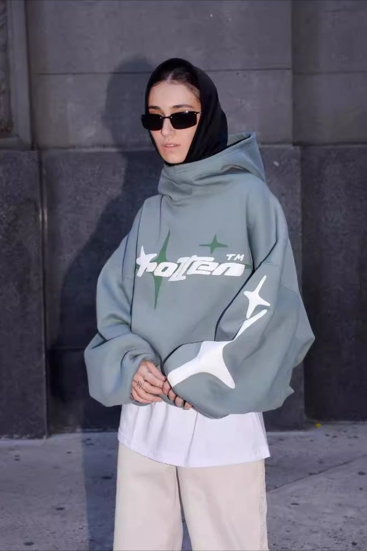 Star Letter Graphic Print Hoodie