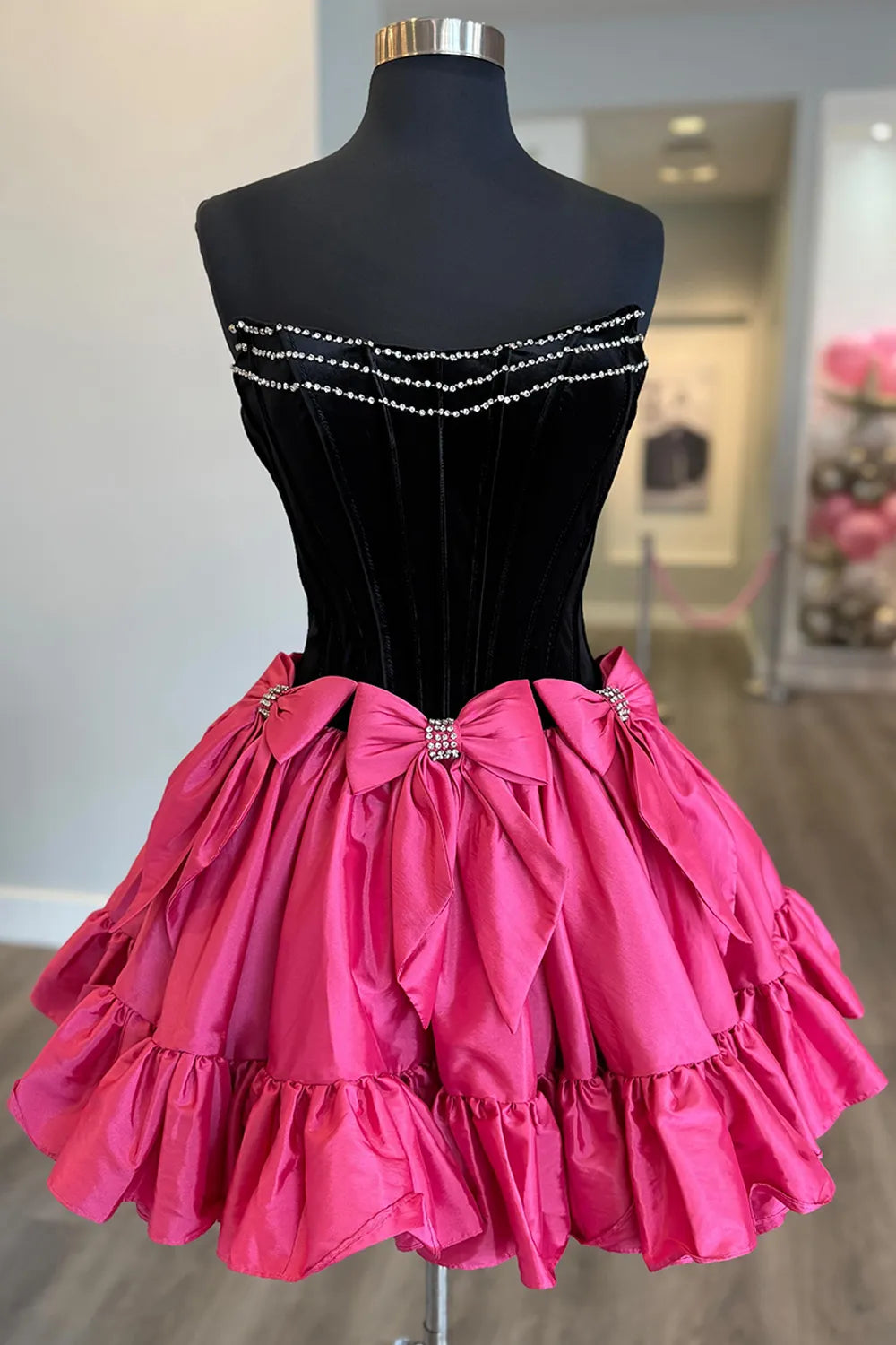 Trendy A Line Strapless Black Pink Short Homecoming Dress with Bowknot