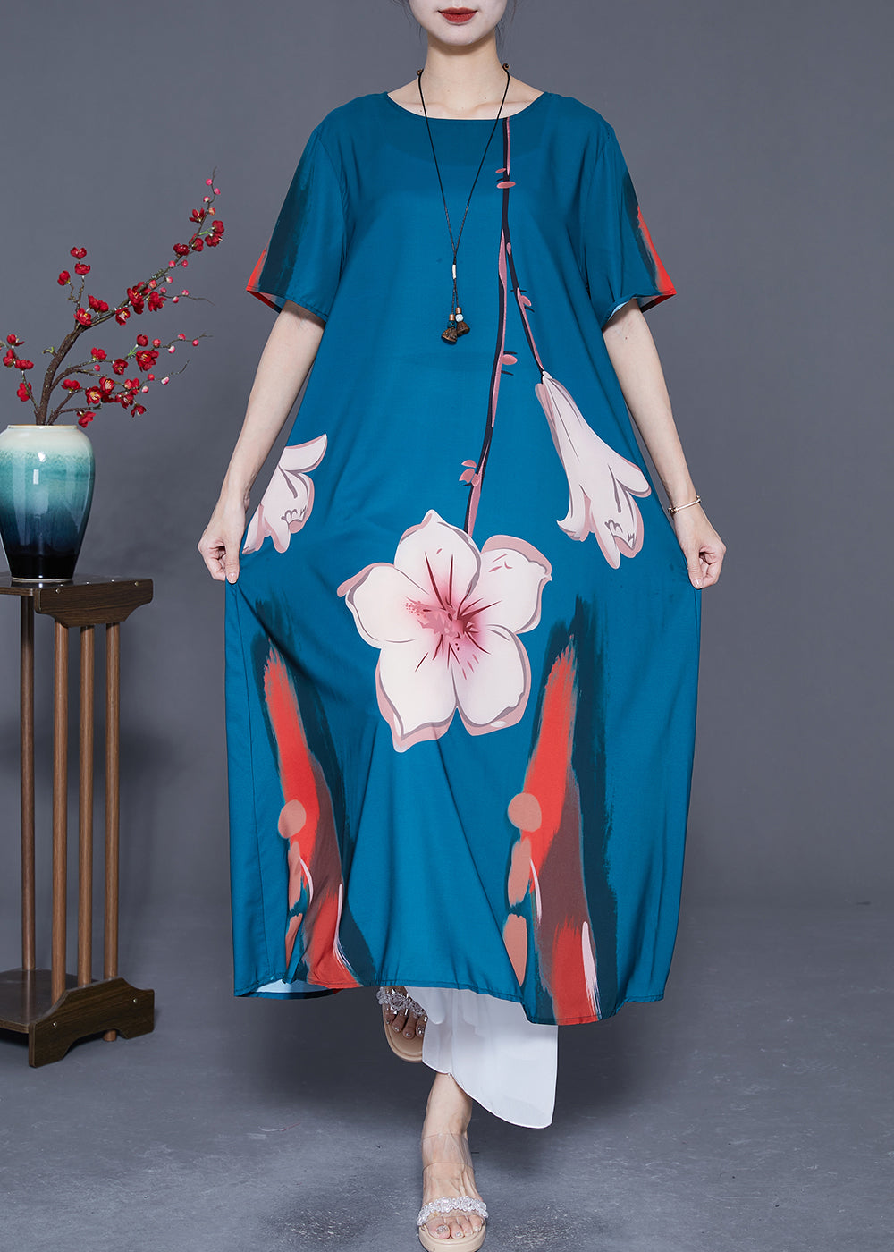 Large Floral Placement Print Short Sleeve Round Neck Oversized Maxi Dress