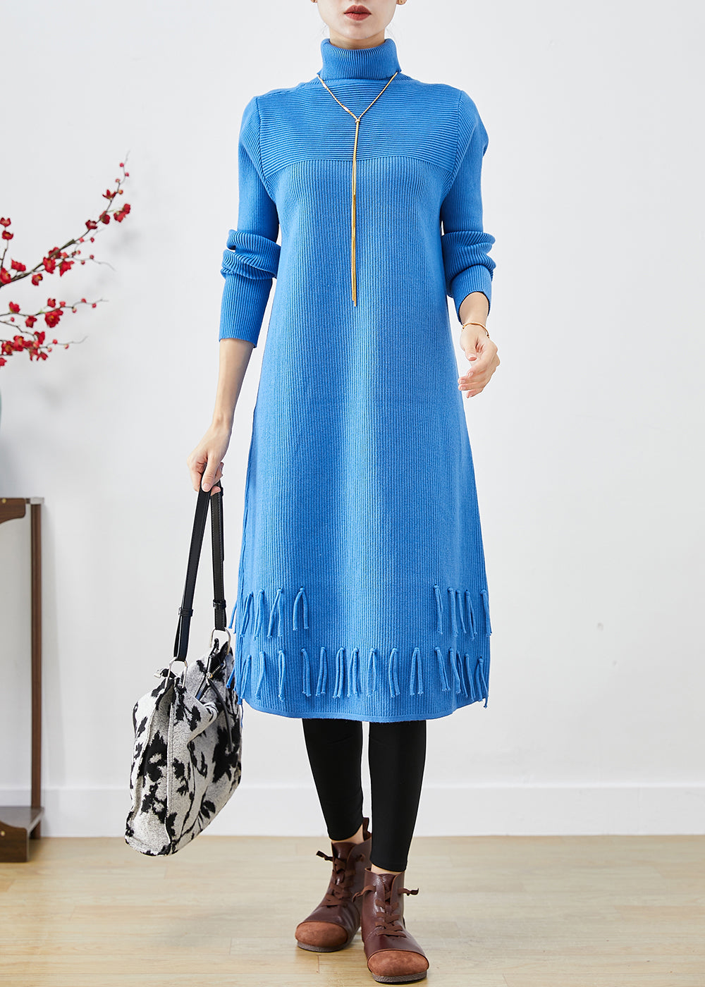 Classic Vintage Dress with a Flattering Fit