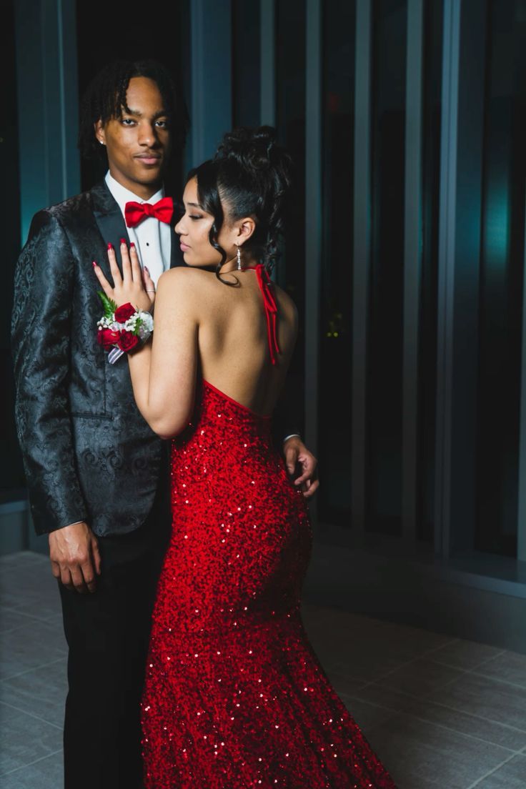 Deep V Neck Sequin Prom Dress Open Back Mermaid Evening Dresses