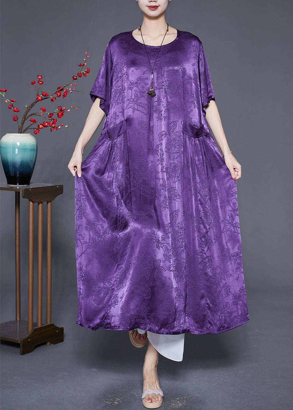 Jacquard Floral Patch Pocket Short Sleeve Round Neck Oversized Maxi Dress