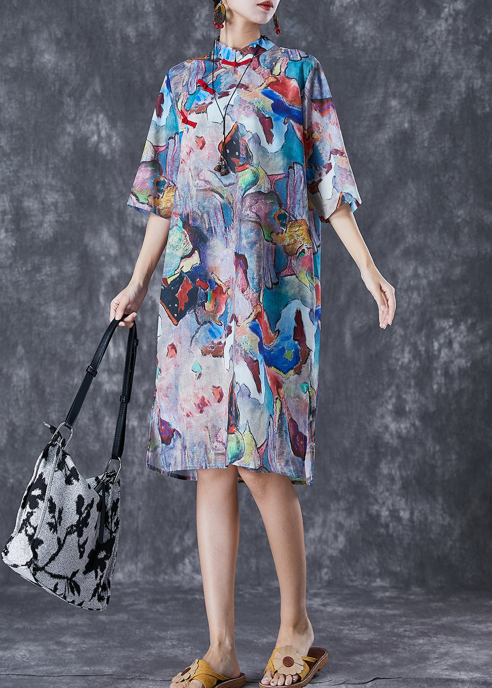 Abstract Print Mandarin Collar Frog Button Short Sleeve Side Slit Shift Dress