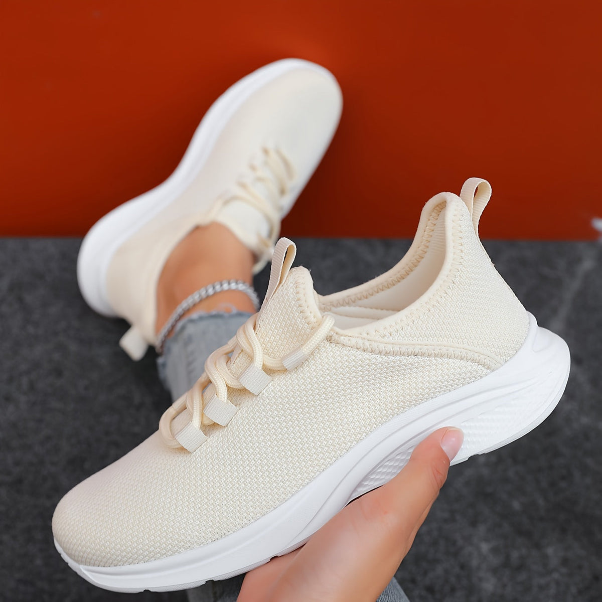 Lace Up Knit Low Top Running Sneakers
