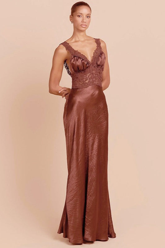 Low-Cut Lace Cami Panel Bodycon Maxi Lace Dress