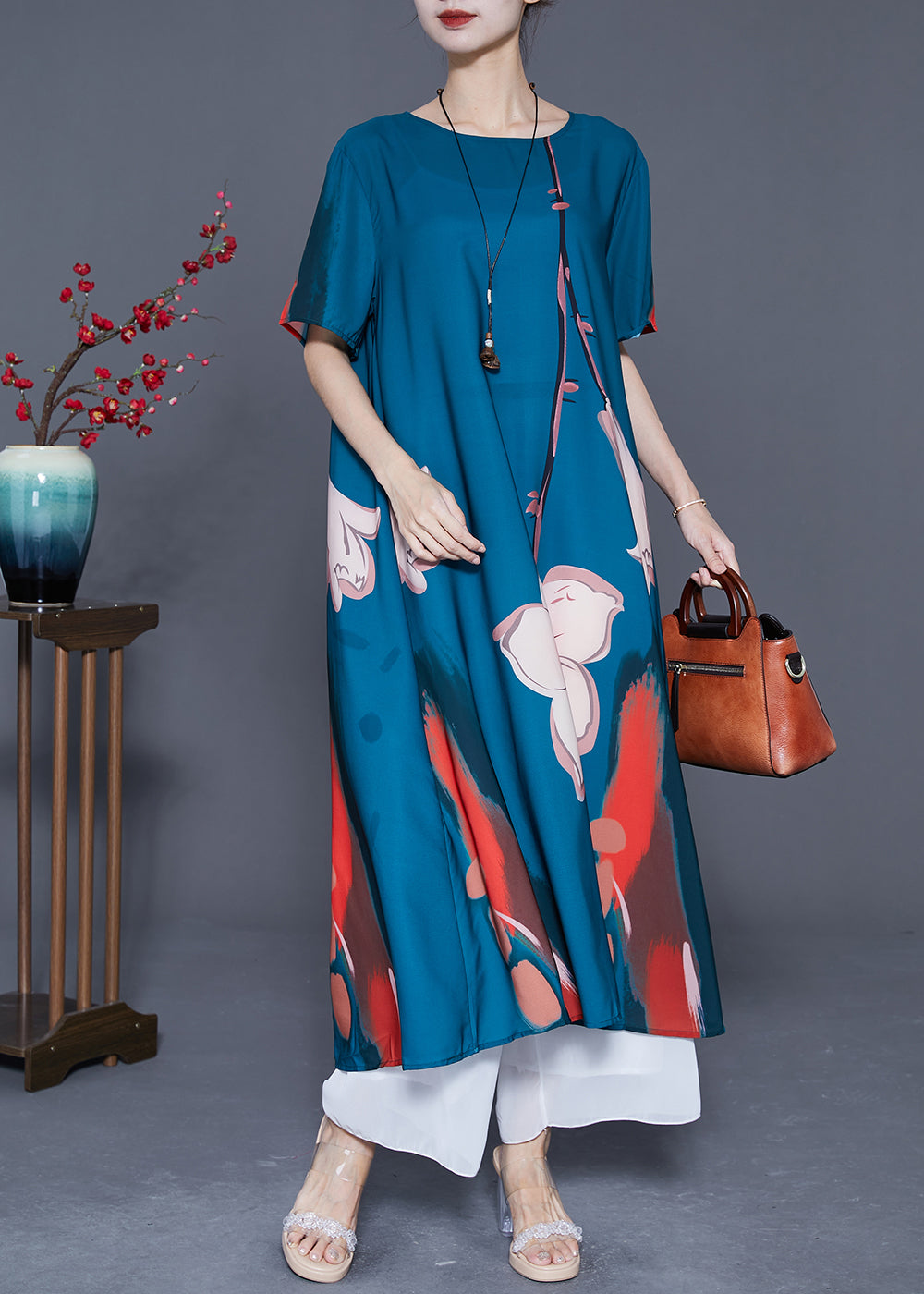 Large Floral Placement Print Short Sleeve Round Neck Oversized Maxi Dress