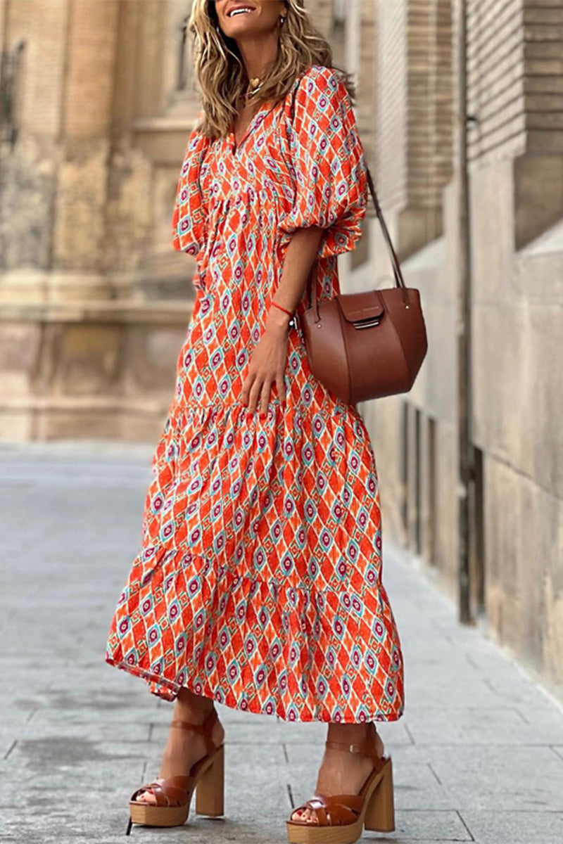 Classic Vintage & Enduringly Stylish Dress
