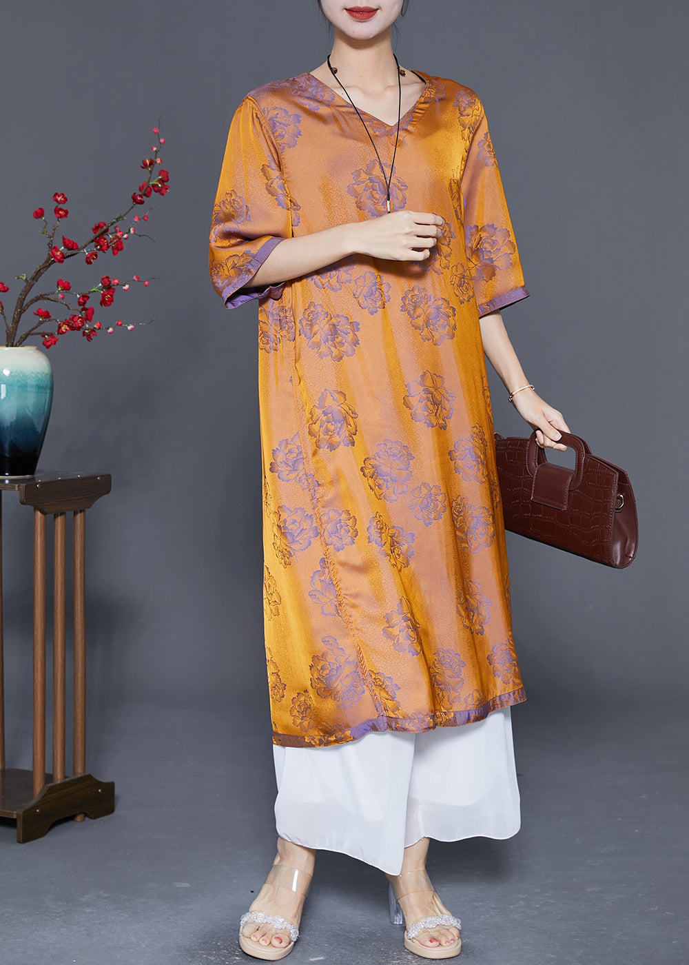Gracefully Styled Dress for Any Occasion