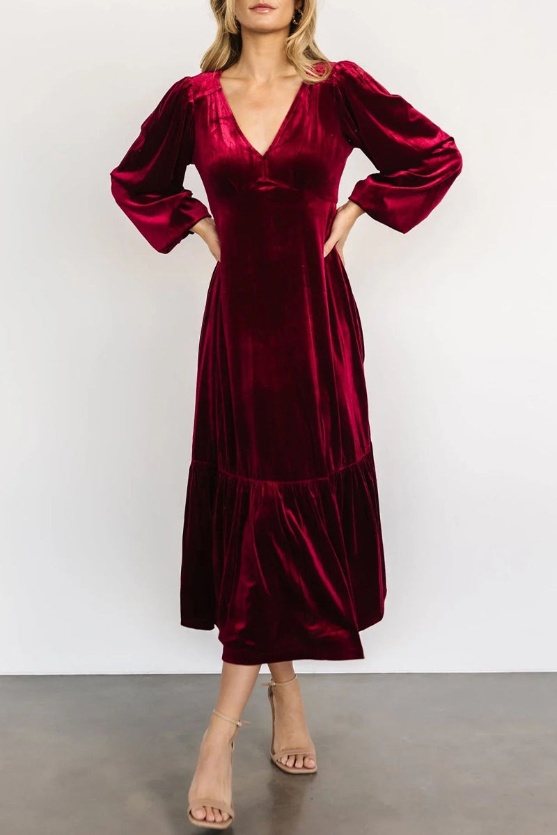 Beautifully Crafted Dress in a Classic Style