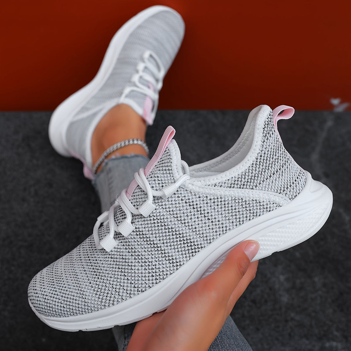 Lace Up Knit Low Top Running Sneakers