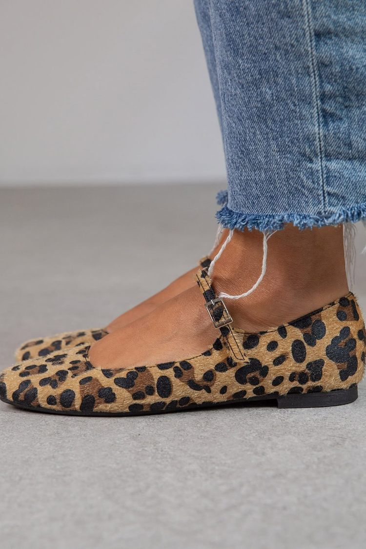Leopard Print Round Toe Ankle Strap Ballet Flats