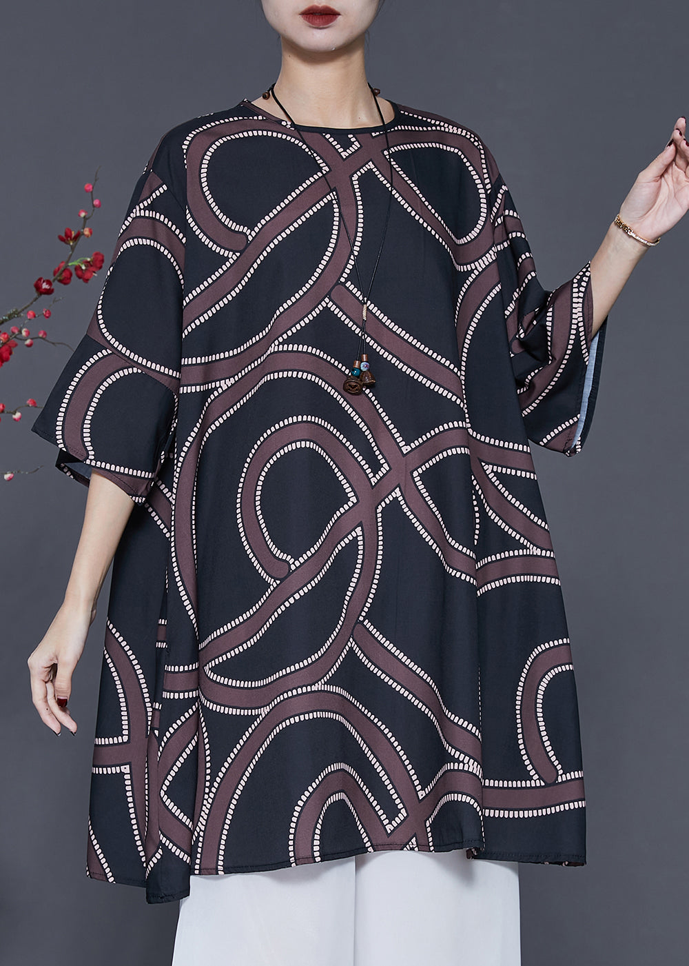 Beautifully Crafted Dress in a Classic Style
