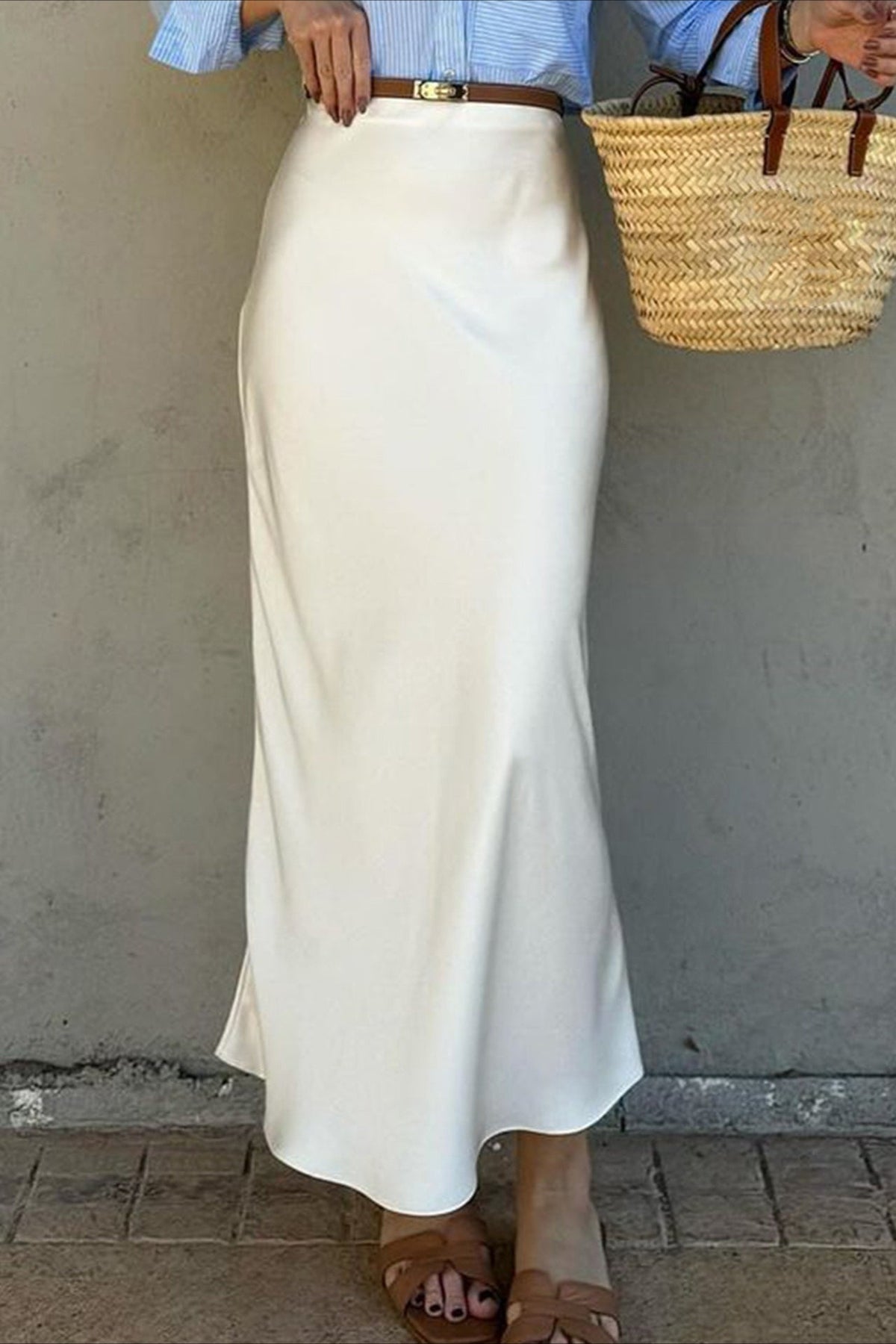 Satin High Waist Bias Cut Flared Hem Midi Skirt 2