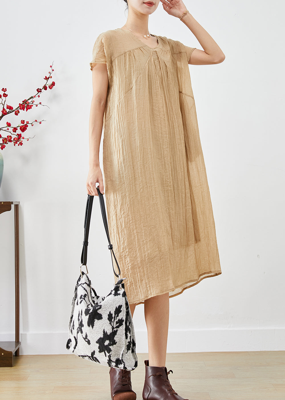 Classic Vintage & Enduringly Stylish Dress