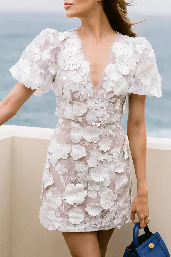 Floral Appliqué V-Neck Puff Sleeve Bodycon Mini Dress 2