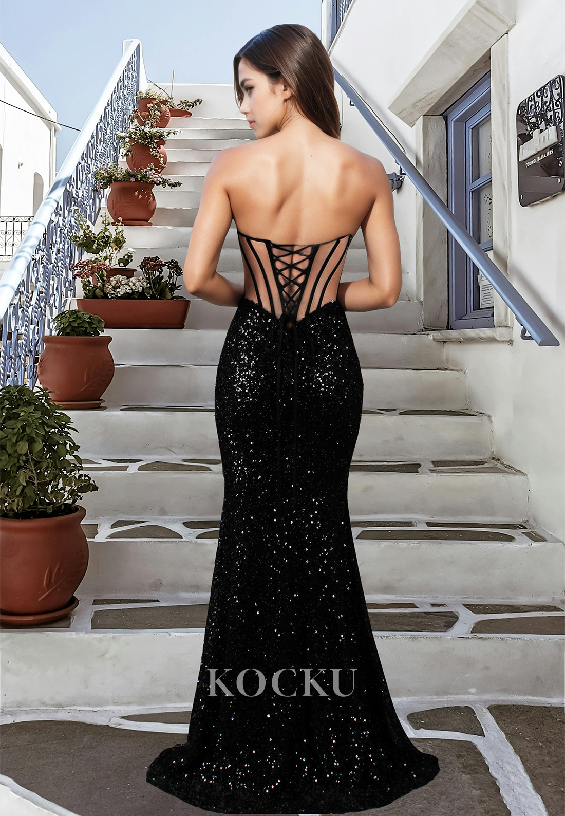 Stunning Sweetheart Sheath Prom Dress Sleeveless Sequins Formal Occasion with Slit