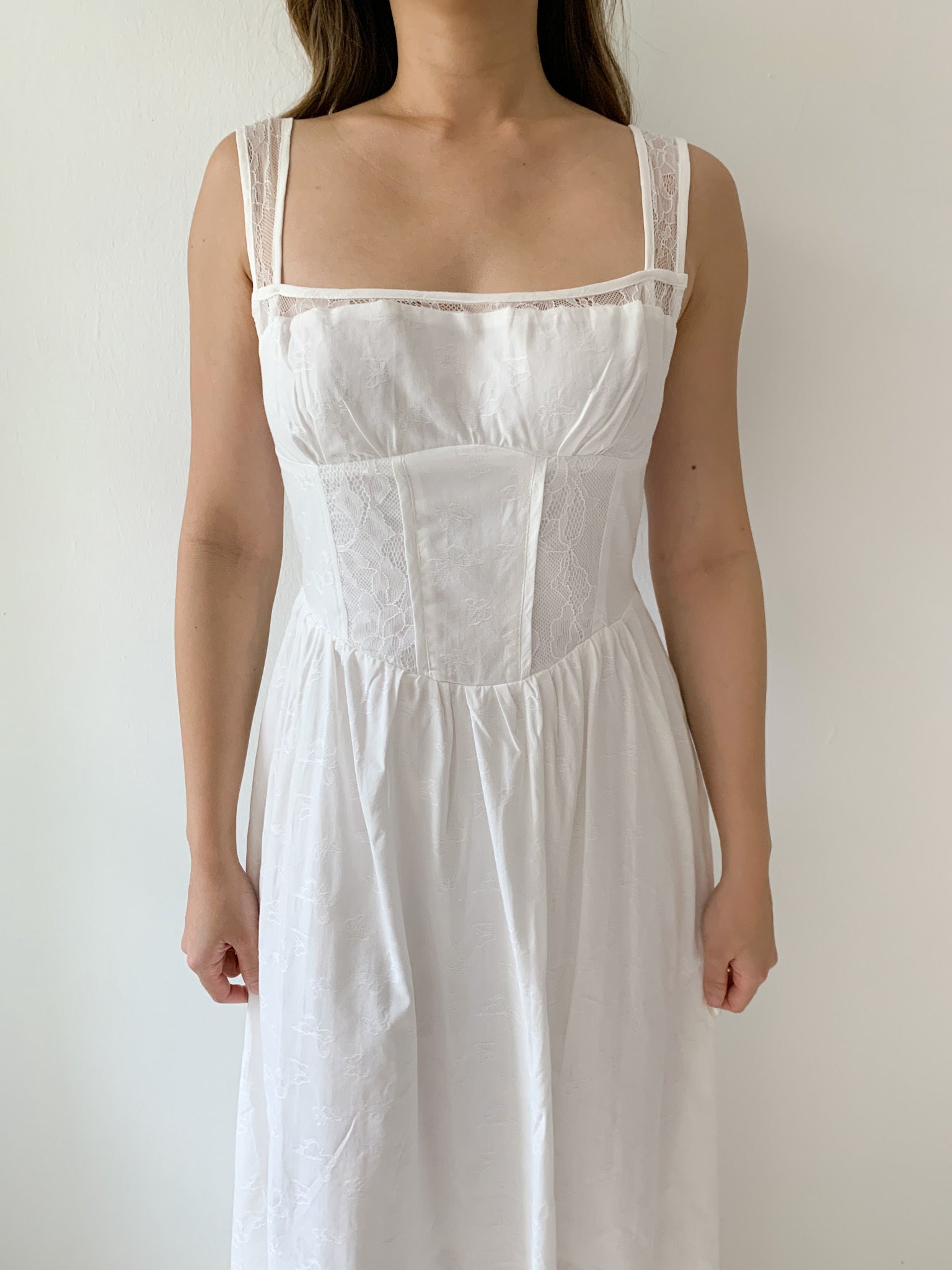 ARYA LACE MIDI DRESS White
