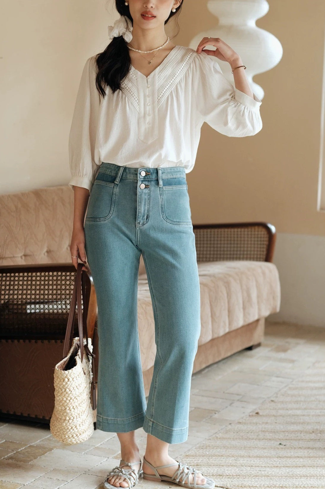V-Neck Lace Trim Three Quarter Puff Sleeve Button Front Blouse 2