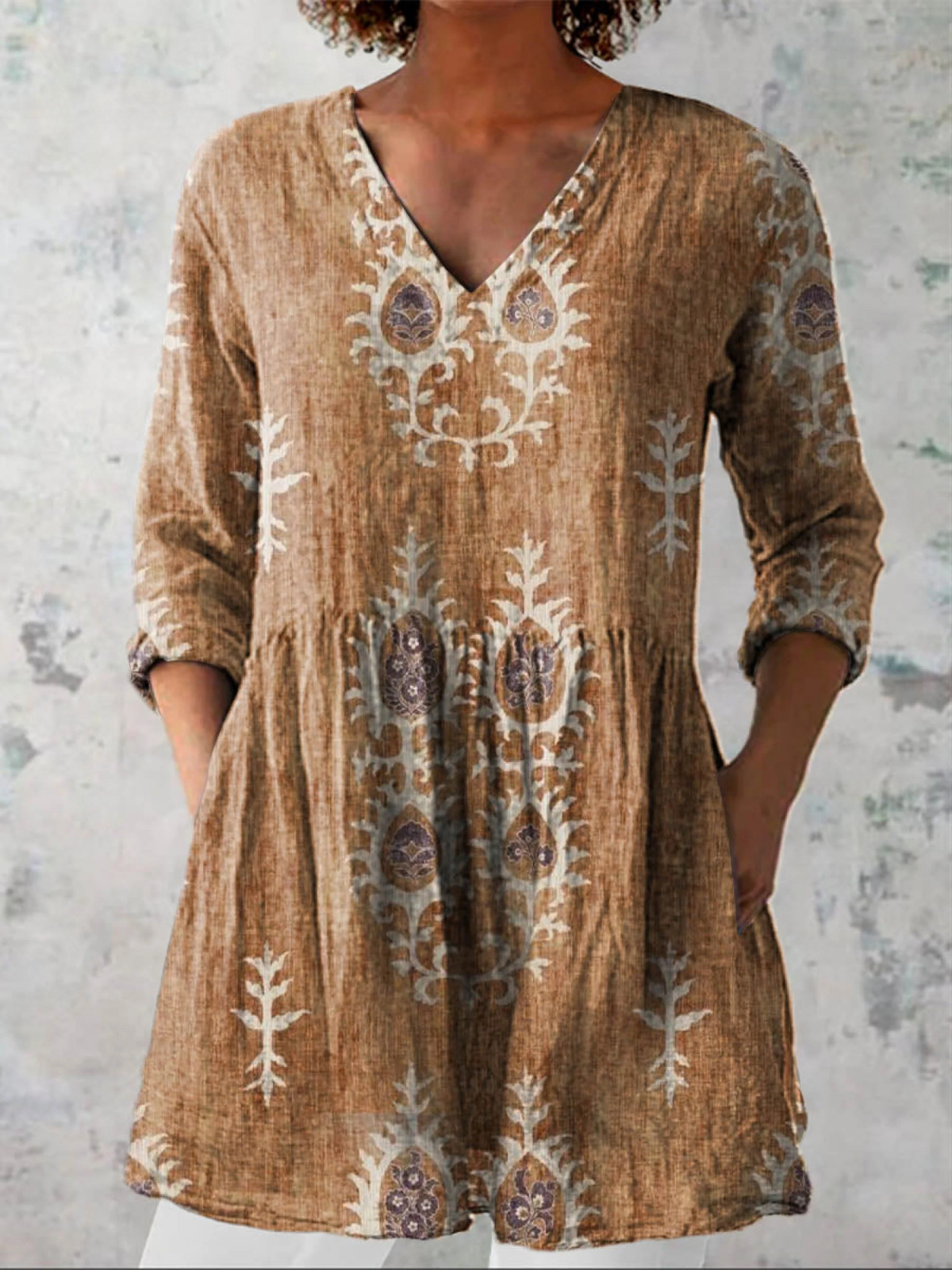 Floral Print V-Neck Long Sleeve Peplum Tunic Top