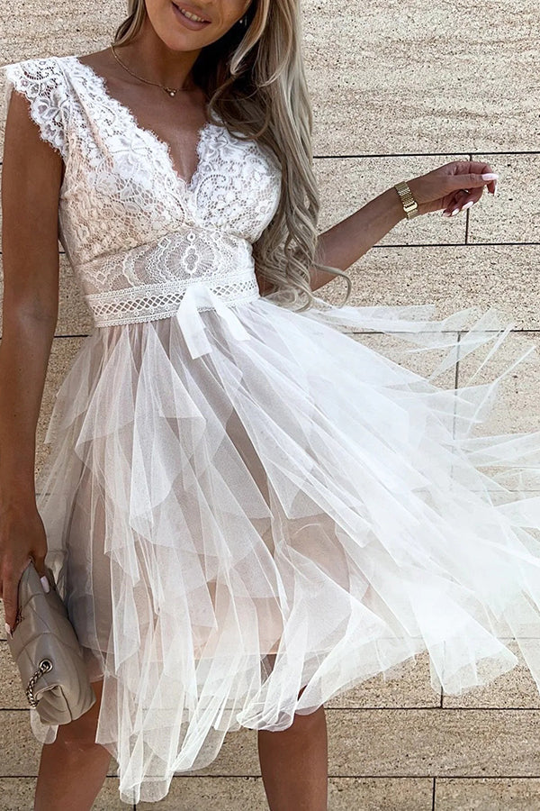 Gabriela Timeless Open-Shoulder Layered Lace Midi Dress with V Neck Evening Wear Edit