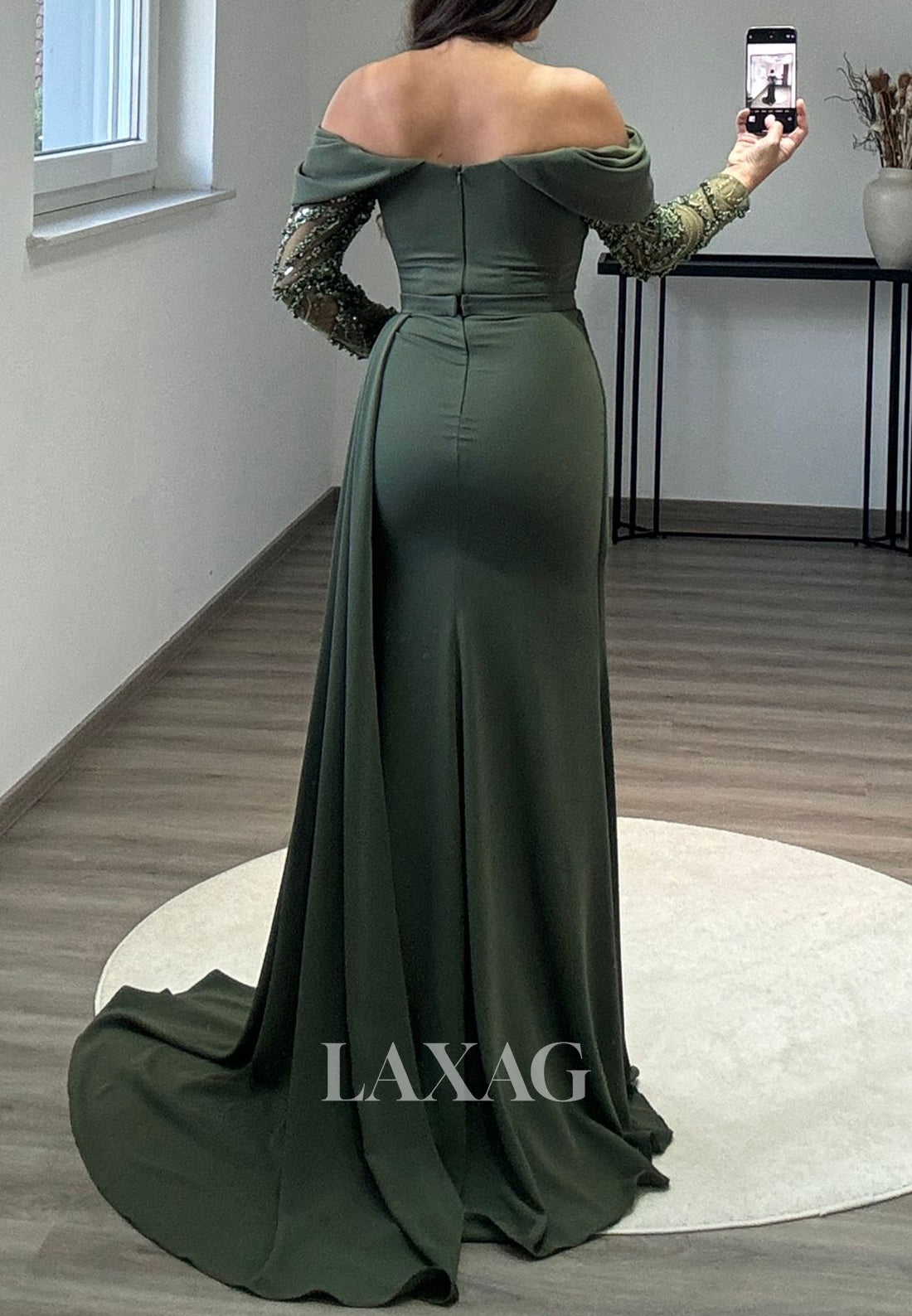 Tube Top Long Sleeves Satin Formal Gowns Off-Shoulder Beaded Pleated Mermaid Prom Dress
