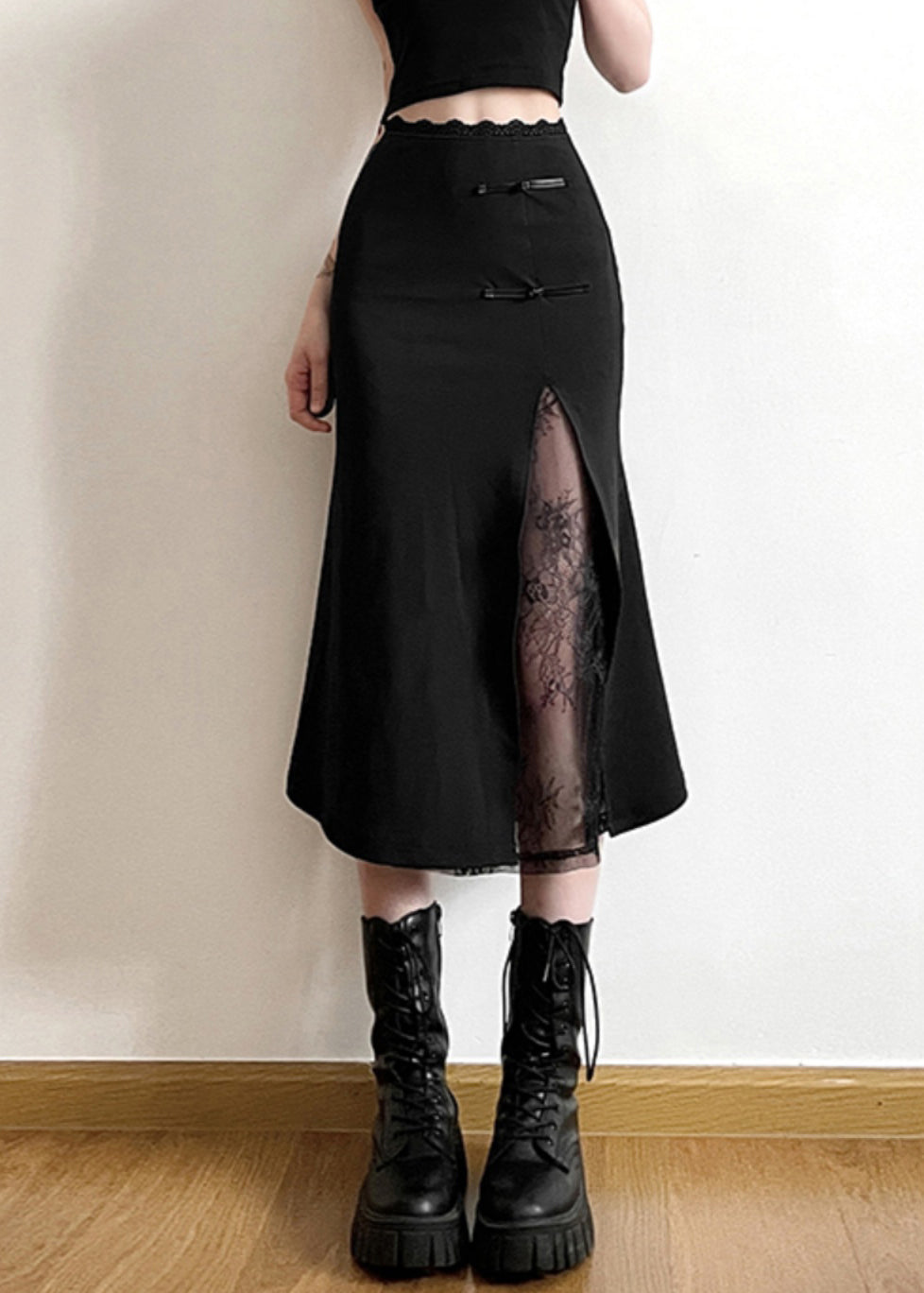 Classic Vintage Garment with a Flattering Fit