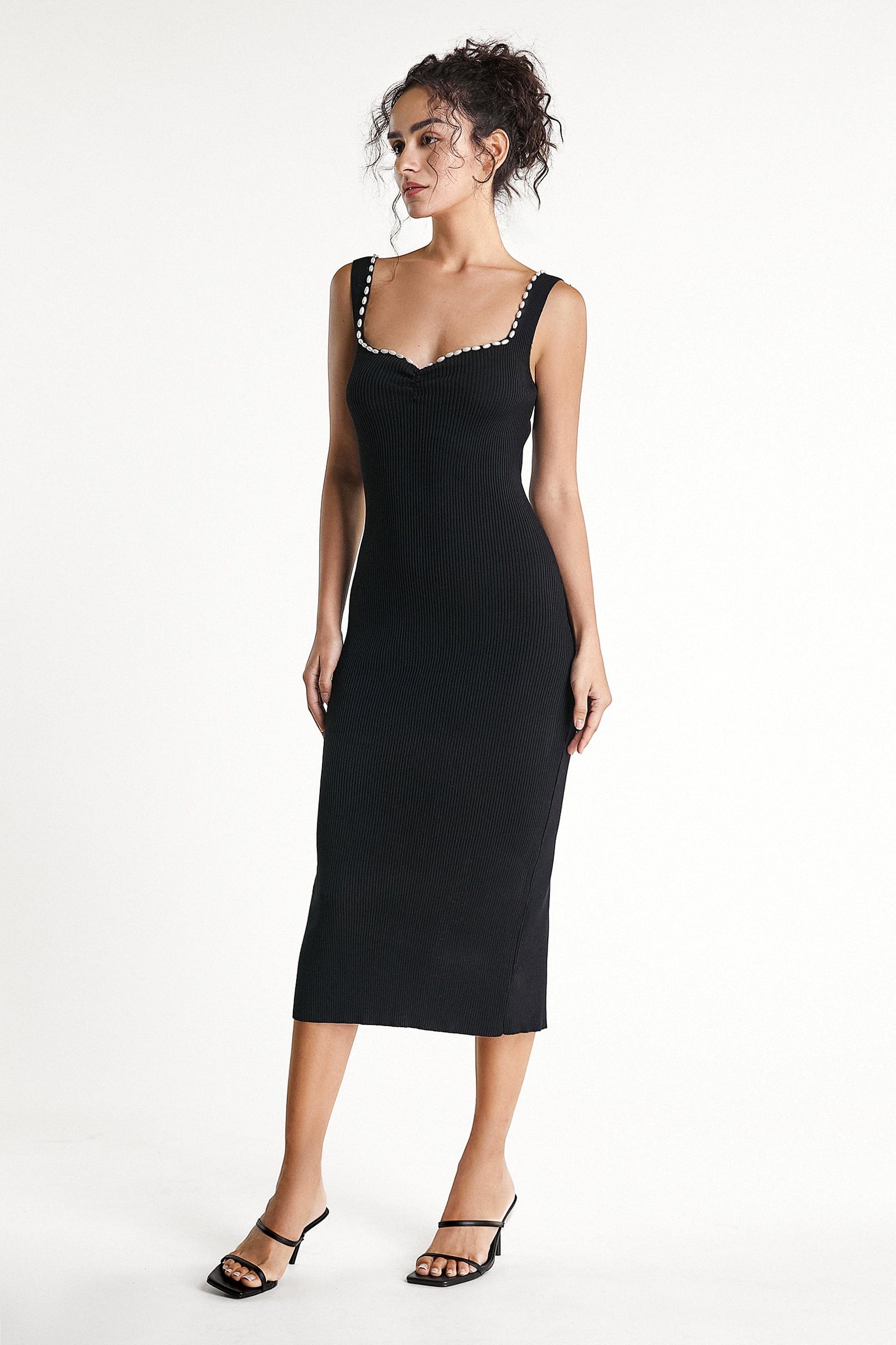 Knit Sweetheart Neck Pearl Trim Bodycon Midi Dress