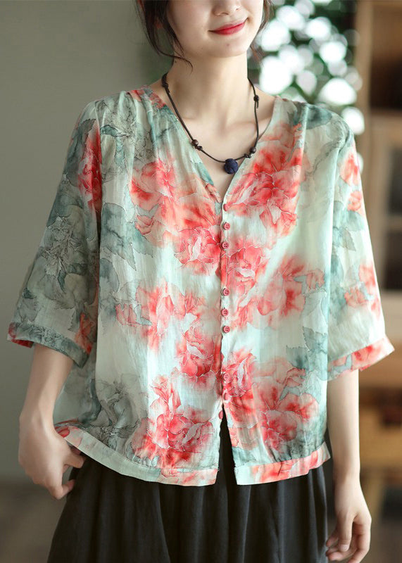 Classic Vintage Shirt with a Flattering Fit