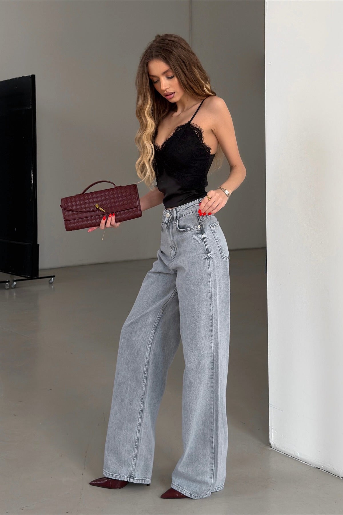Fitted Lace Trim Cami Top