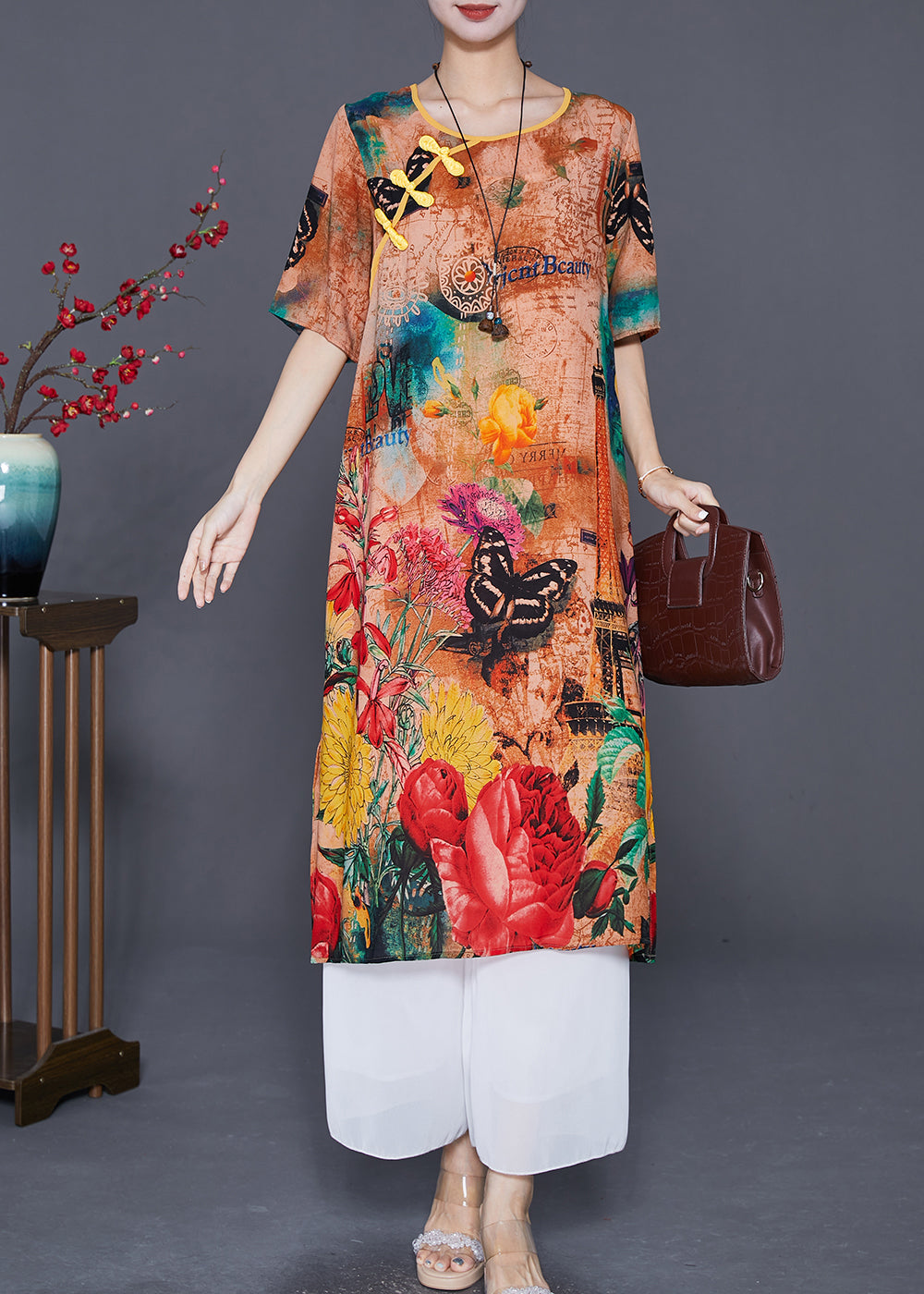 Sophisticated Dress with a Clean Classic Look