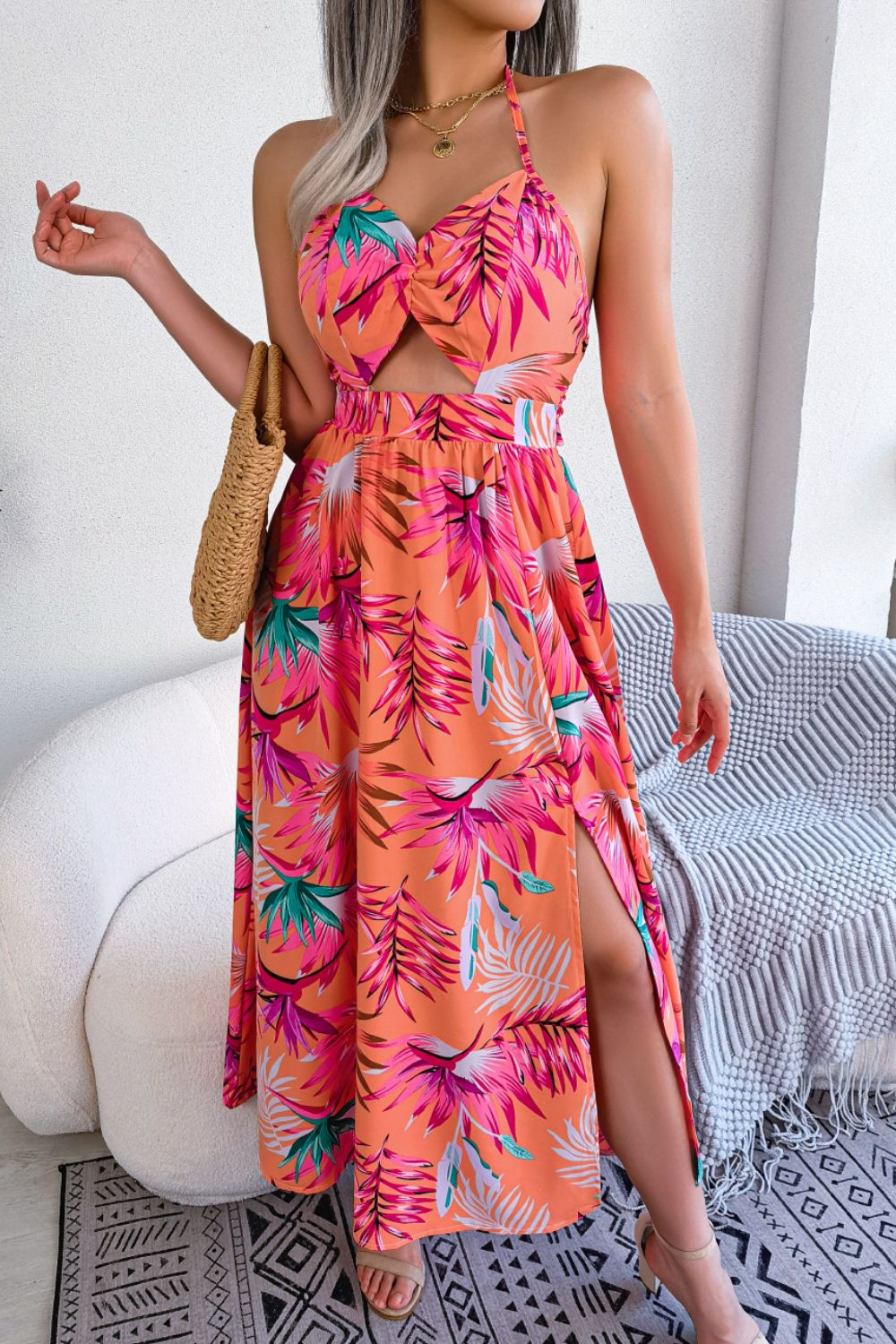 Sophisticated Dress with a Clean Classic Look