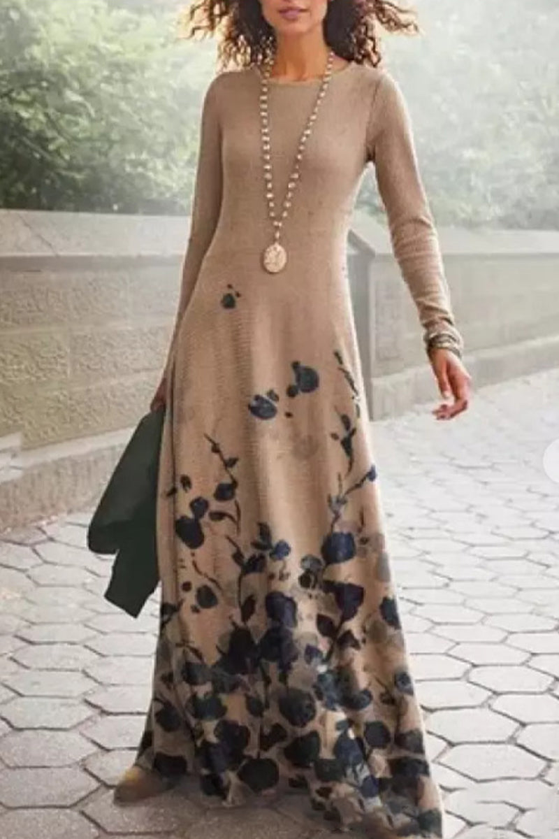 Classic Vintage & Enduringly Stylish Dress