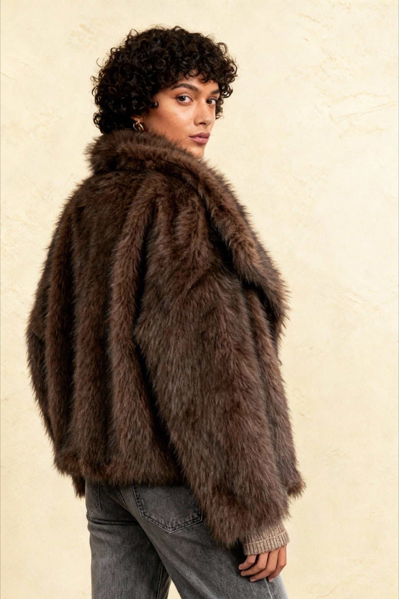 Fox Solid Fluffy Short Coat