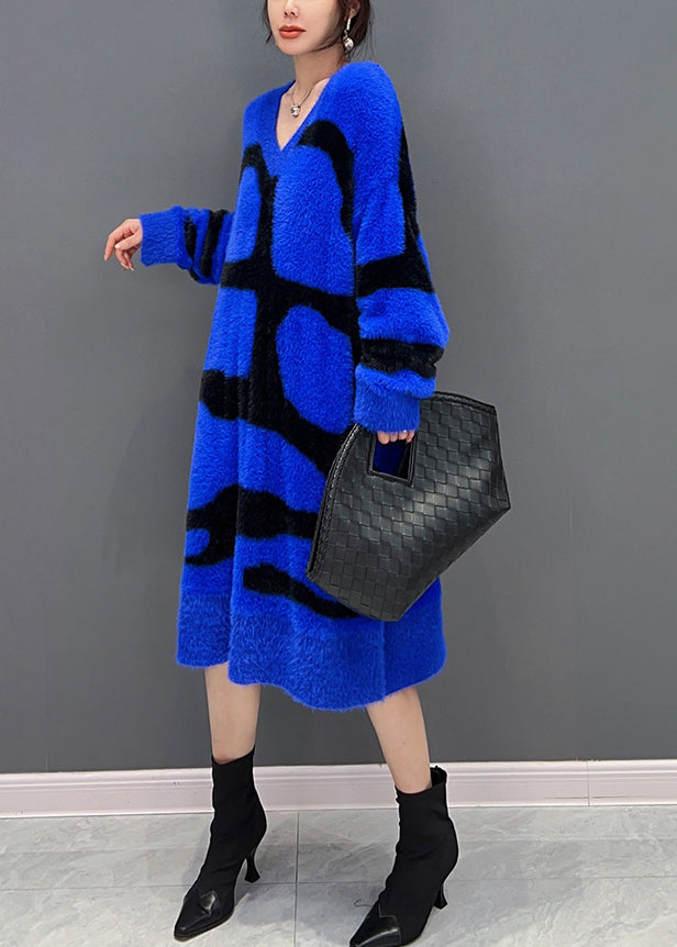 Abstract Stripe Deep V-Neck Long Sleeve Oversized Knit Mini Dress