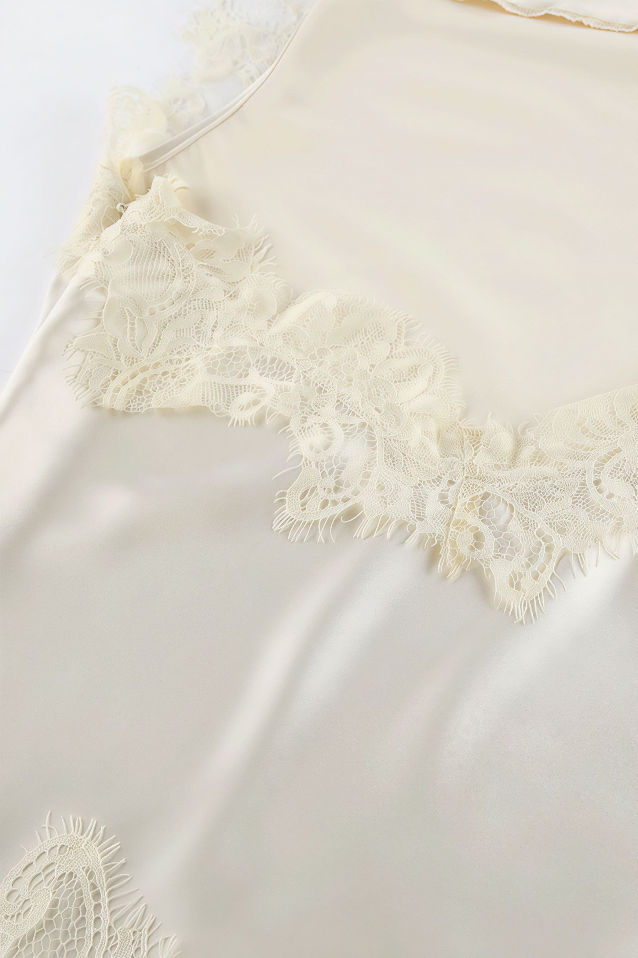 Satin Halter Neck Lace Trim Mini Two Piece Set