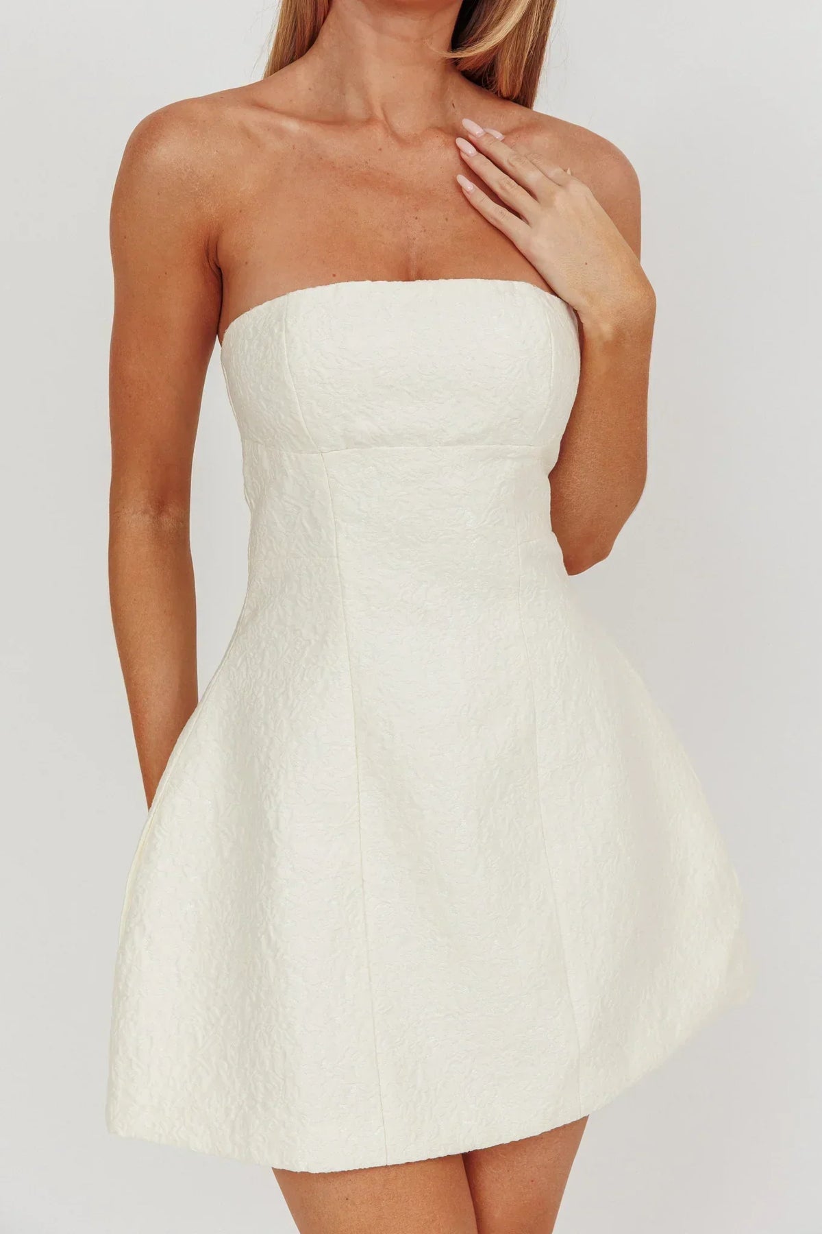Textured Jacquard Strapless A-Line Mini Dress 5