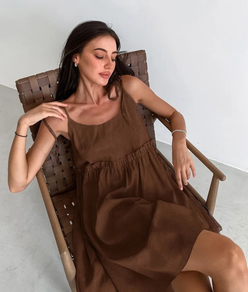 Aída Minimalist Linen Summer Dress Elevated Occasion Wear