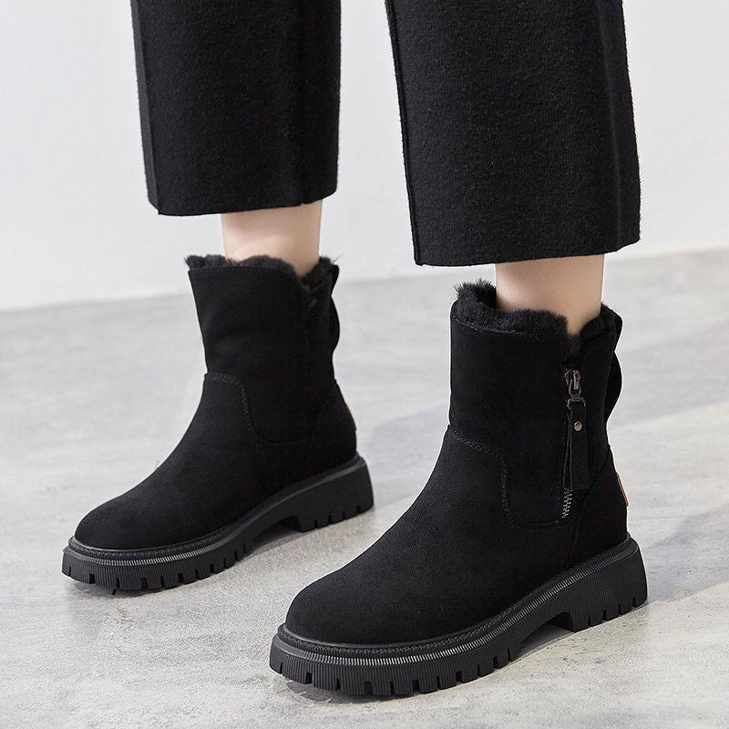 Round Toe Fleece Lined Lug Sole Ankle Boots
