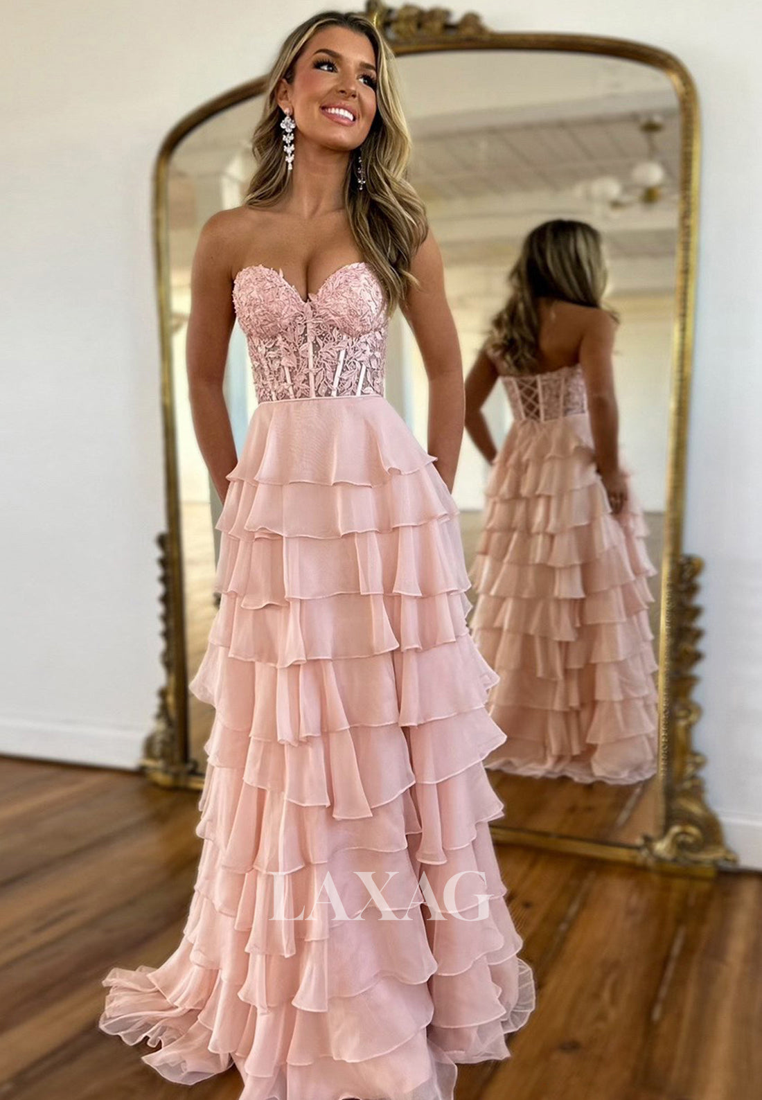 Sweetheart Off-Shoulder Sleeveless Formal Gowns Beaded Applique Pleated Tiered Chiffon Fitted Prom Dress