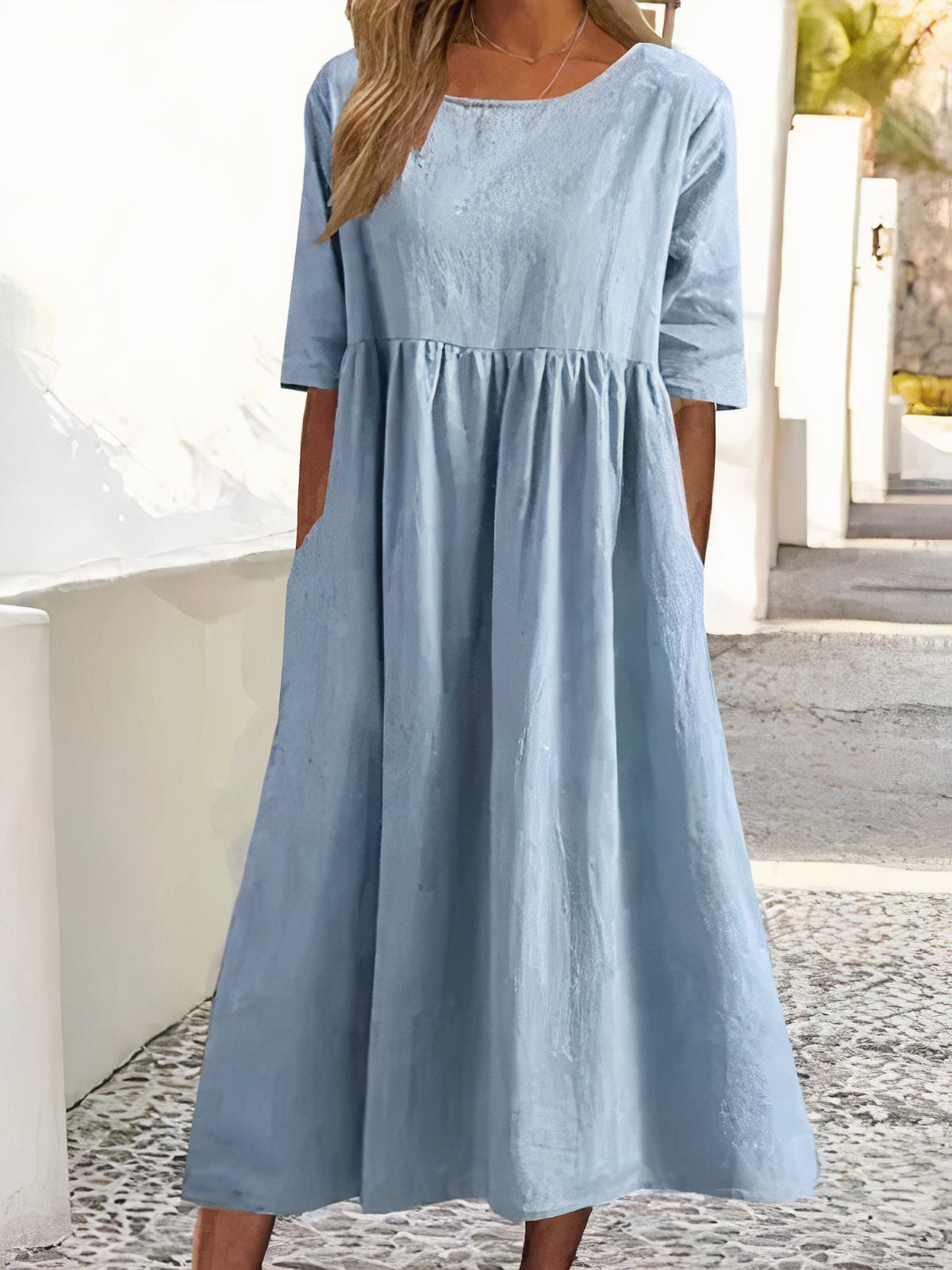 Round Neck Short Sleeve Empire Waist Side Pocket Gathered Midi Dress